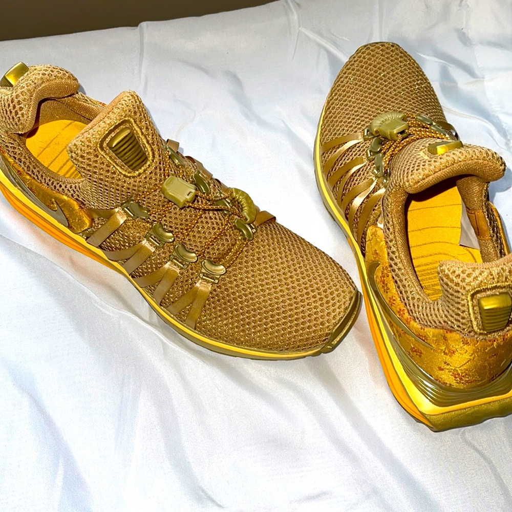 Nike Men's Athletic Shoes in Mustard Yellow and Gold
